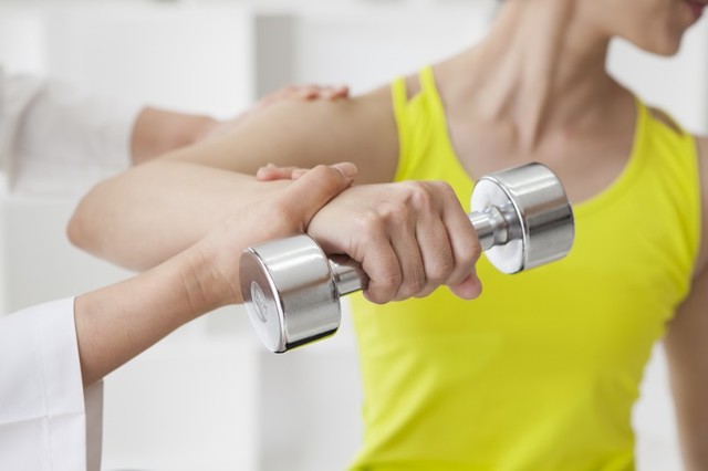 Лечебная физкультура при артрите: лучшие упражнения